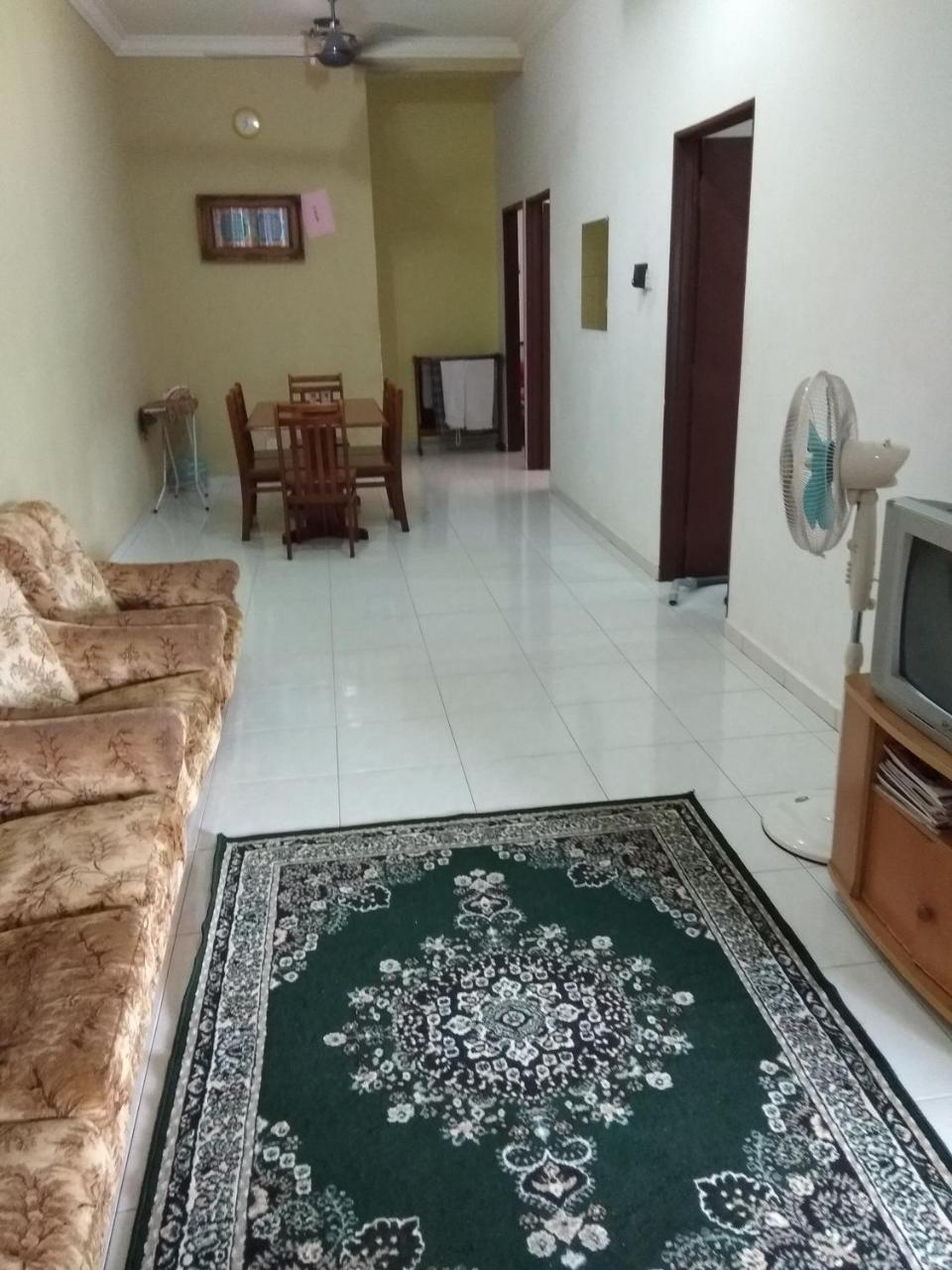 Homestay Amsyarah Seri Iskandar Esterno foto